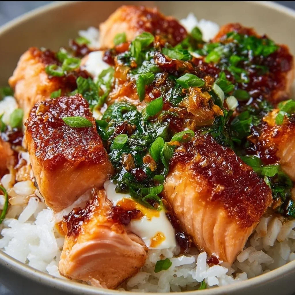 Crispy Salmon and Rice Bowl 2 Crispy Salmon and Rice Bowl